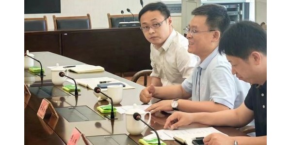 貴陽市建筑設(shè)計院董事長蔣美榮率隊參訪中共資陽市委，開展交流合作