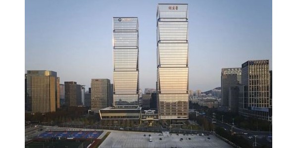 KPF新作：青島上實(shí)中心，造型如“珠寶盒”垂直堆疊